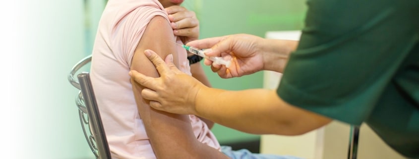Linkto:Kinderen in Zaanstreek-Waterland krijgen uitnodiging om bij de GGD een BMR/DTP, HPV of Meningokokken ACWY prik te halen